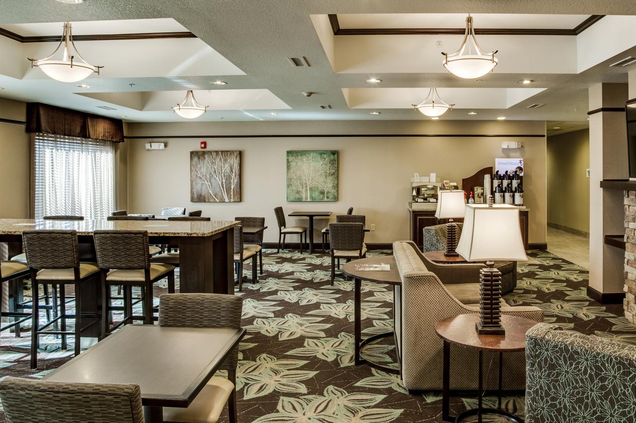 Holiday Inn Express & Suites Nevada - thumb 24