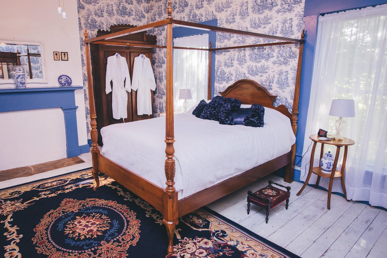 Old Caledonian Bed & Breakfast - thumb 29