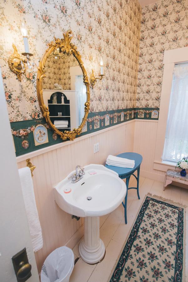 Old Caledonian Bed & Breakfast - thumb 27