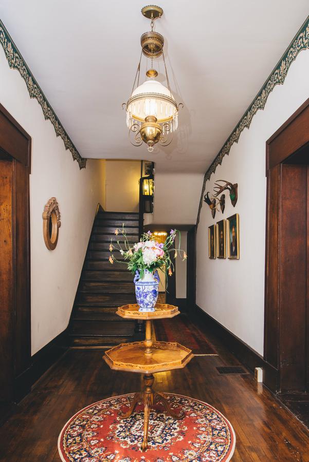 Old Caledonian Bed & Breakfast - thumb 6