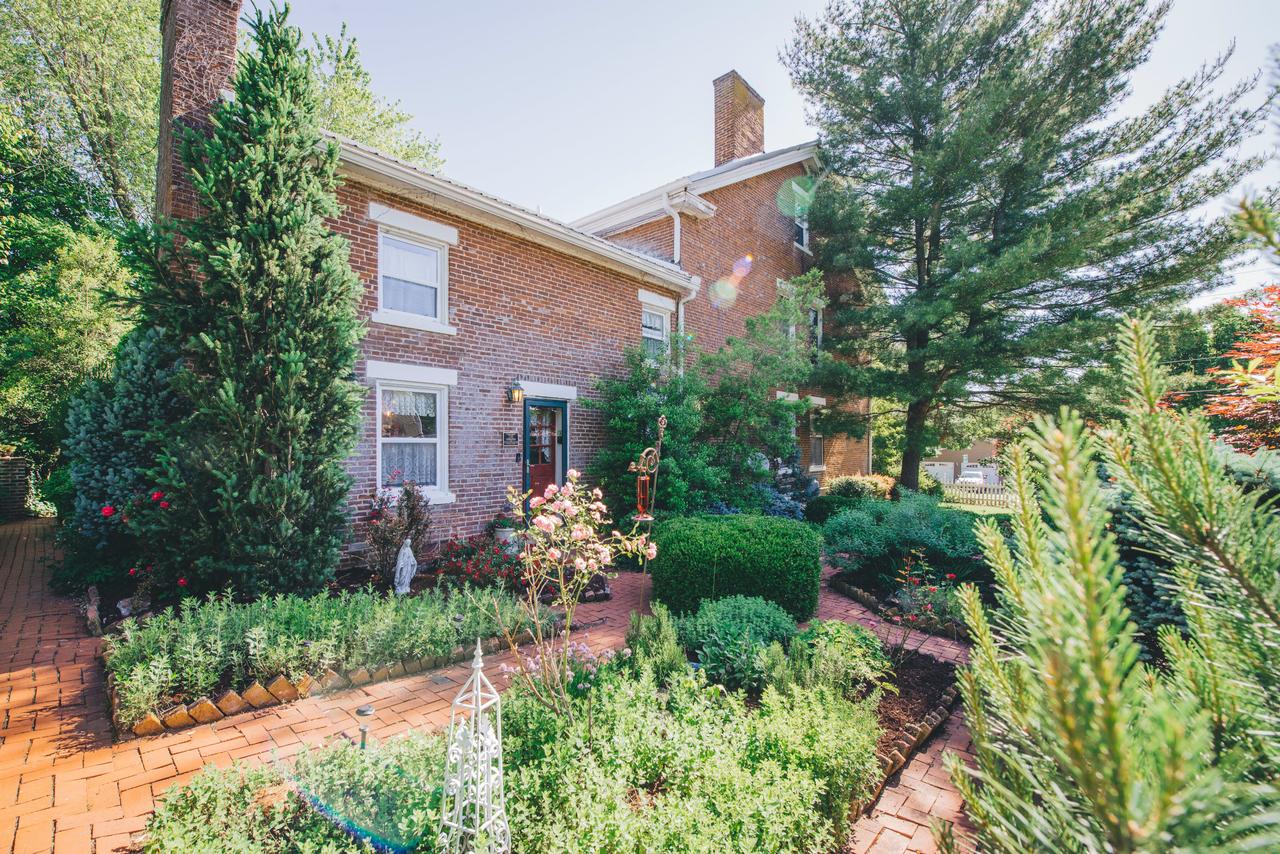Old Caledonian Bed & Breakfast - thumb 19