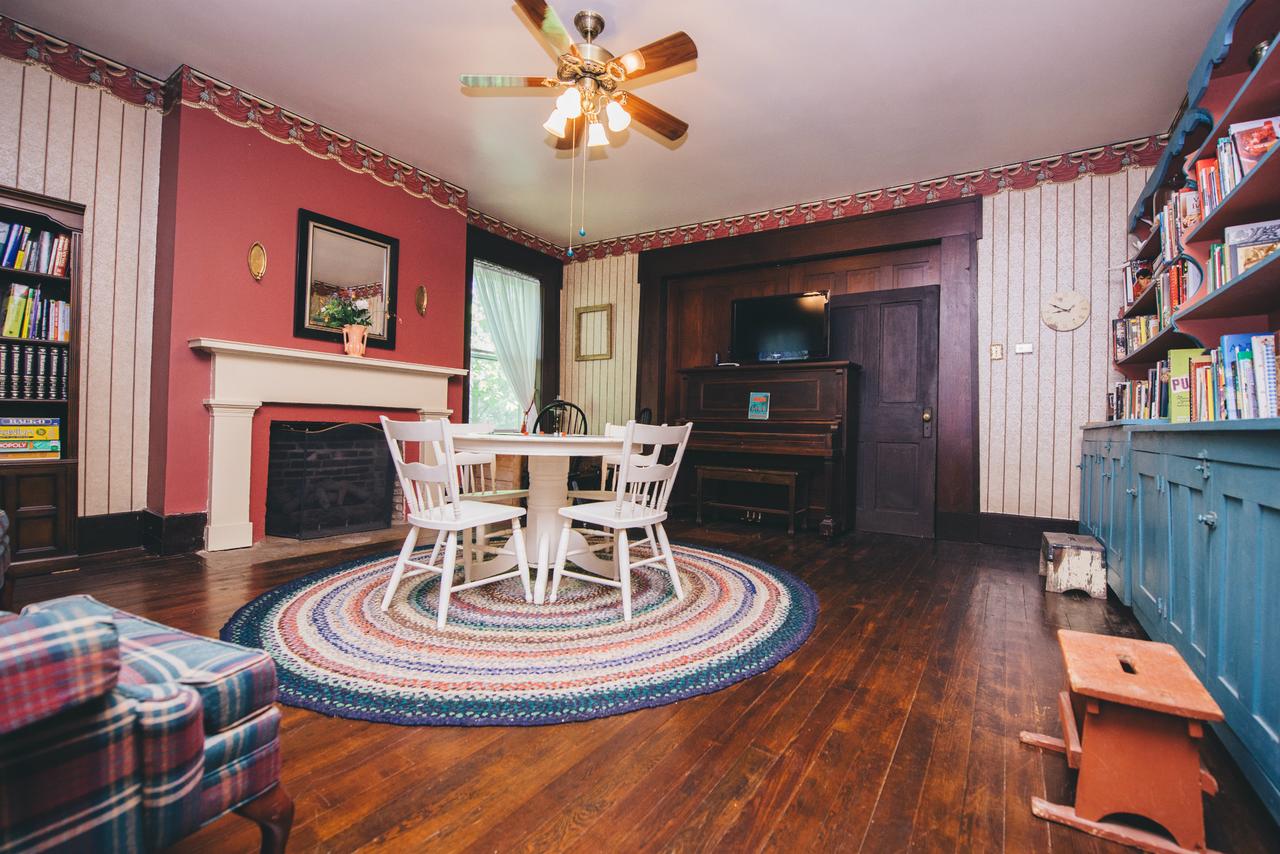 Old Caledonian Bed & Breakfast - thumb 15