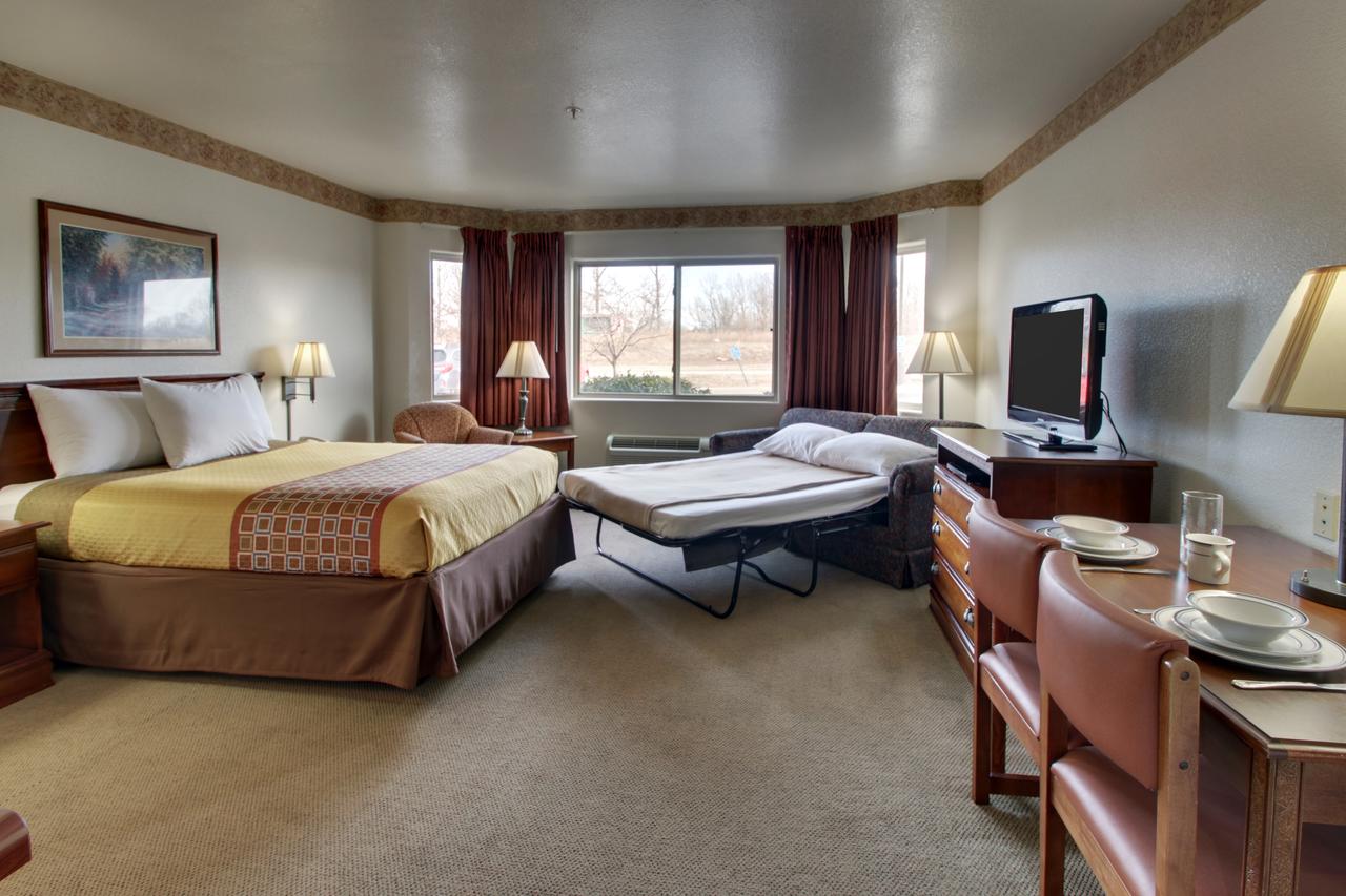 All Towne Suites - thumb 13