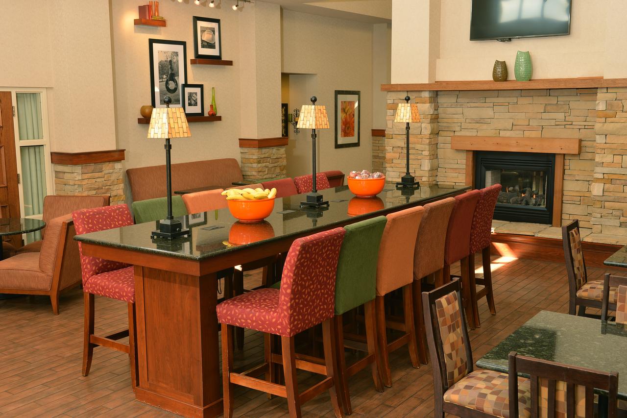 Hampton Inn & Suites Springfield - thumb 40