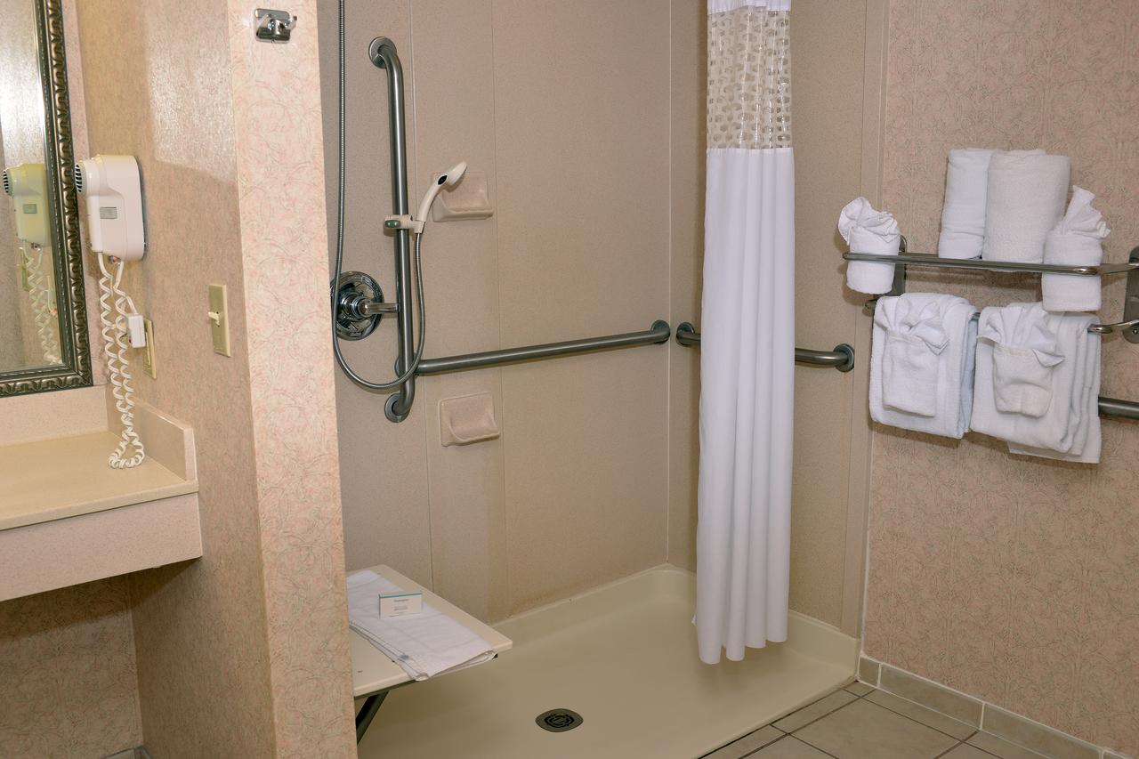Hampton Inn & Suites Springfield - thumb 1