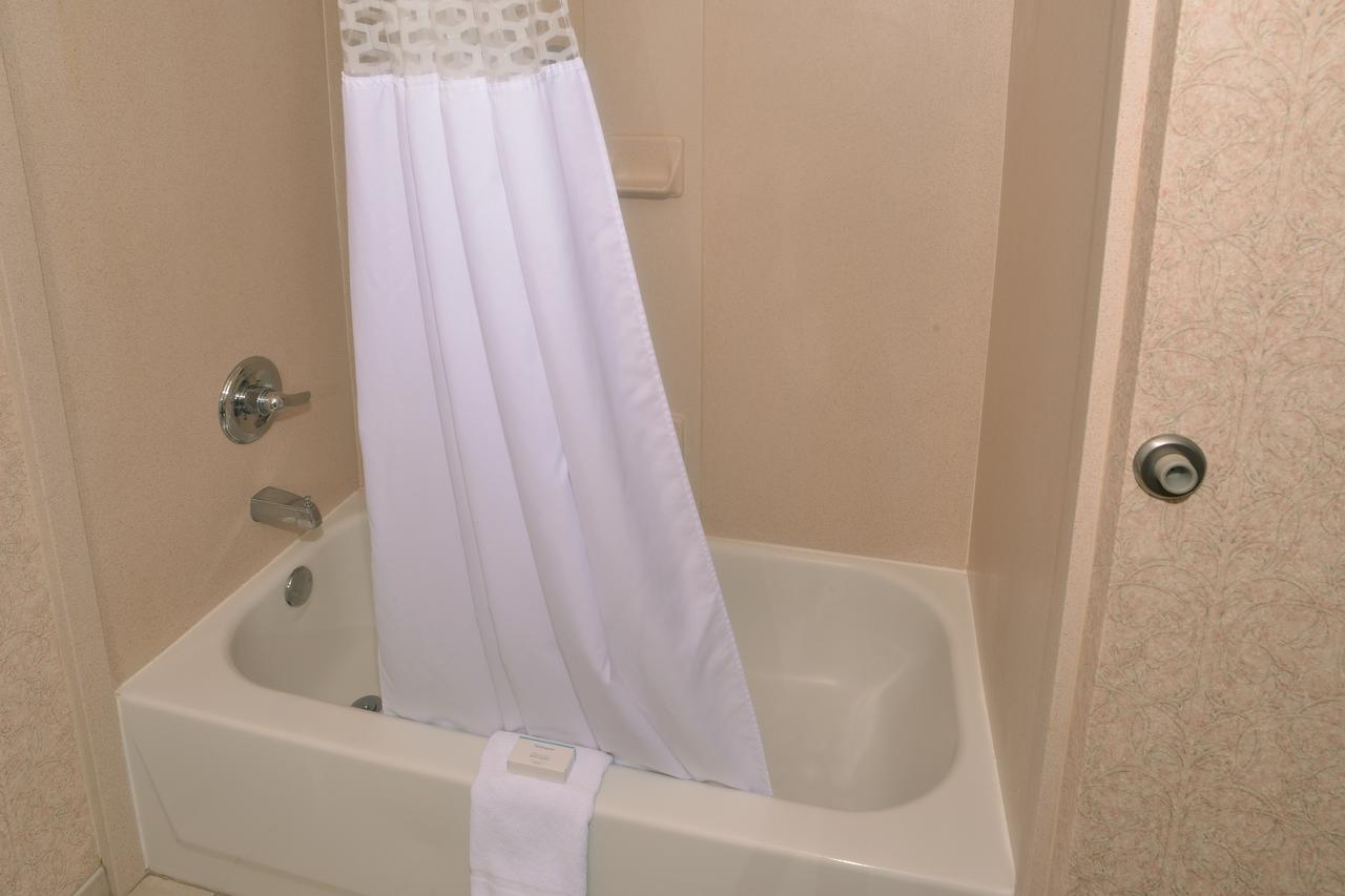 Hampton Inn & Suites Springfield - thumb 7
