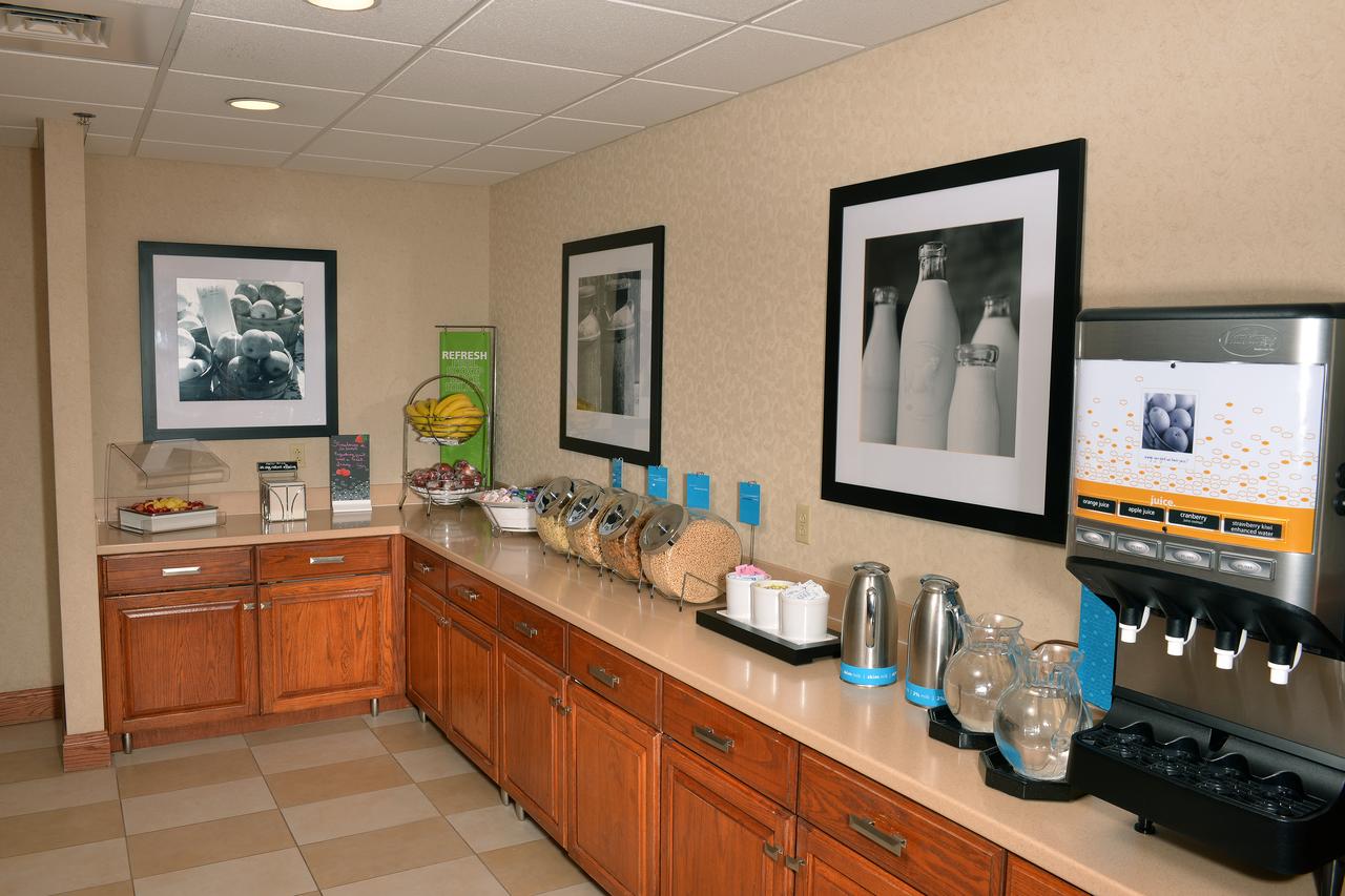 Hampton Inn & Suites Springfield - thumb 42