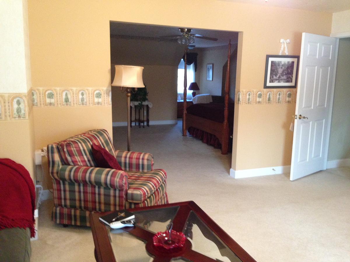 Swan Song Inn - thumb 20