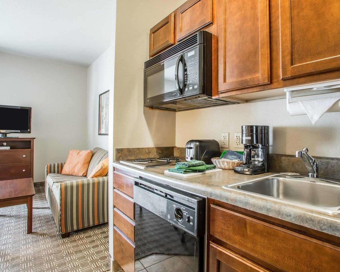 MainStay Suites Saint Robert - thumb 32
