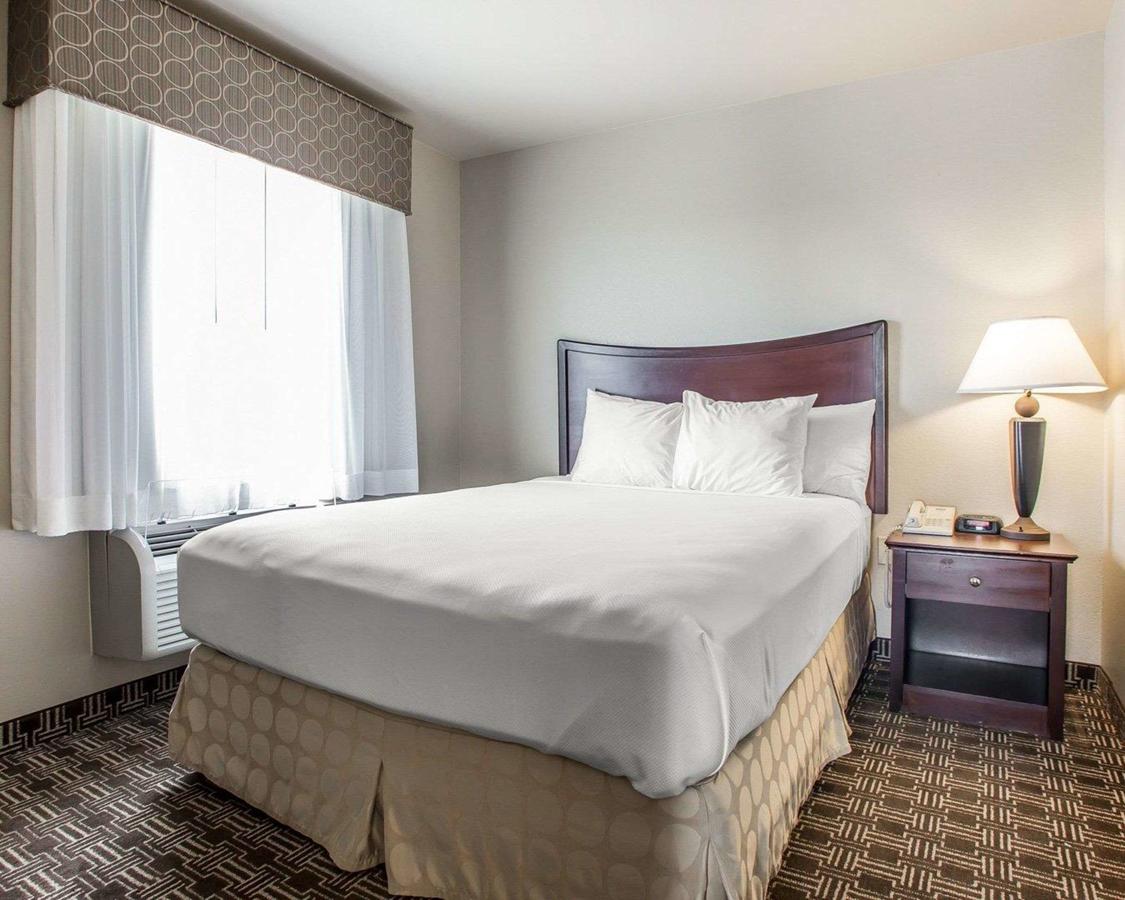 MainStay Suites Saint Robert - thumb 12