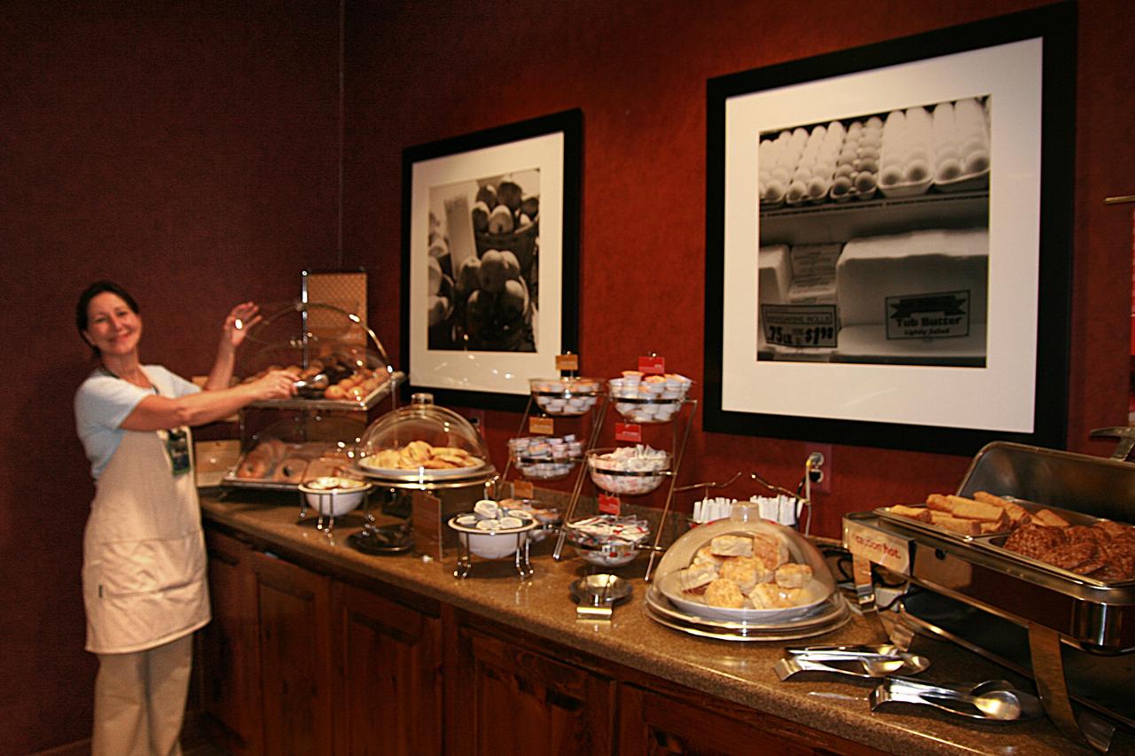 Hampton Inn Saint Robert - thumb 11