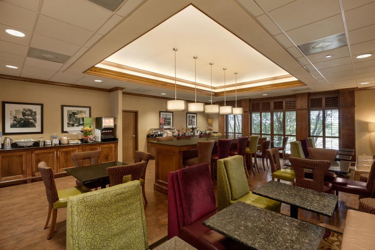Hampton Inn Saint Robert - thumb 9