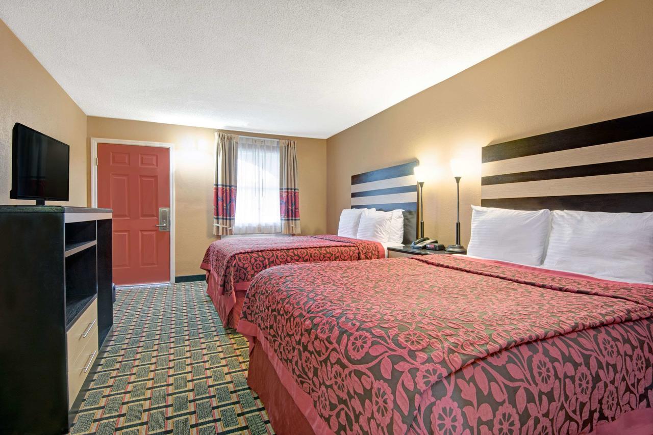 Days Inn By Wyndham Kansas City - thumb 15
