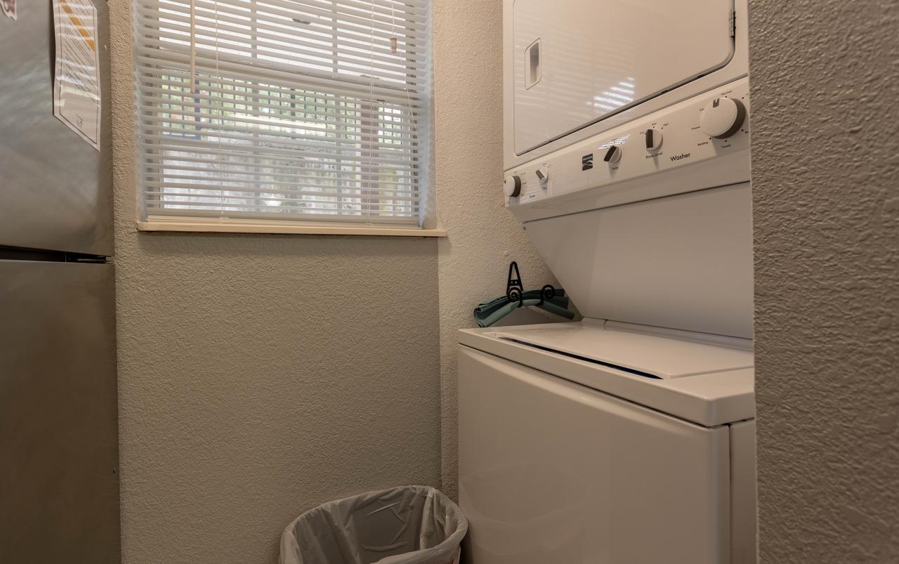 Liberty Place Condo - thumb 16