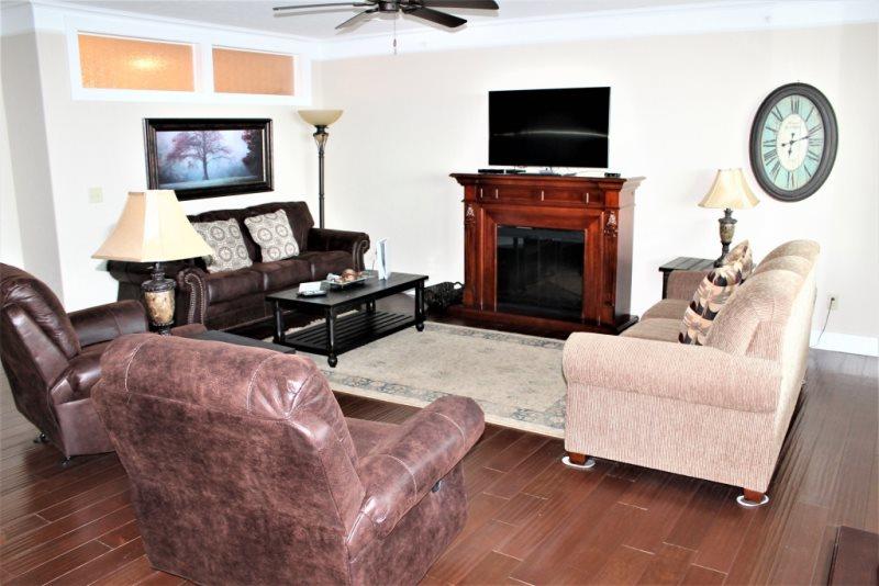 1415 - 2 Bedroom - thumb 1