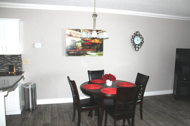 1410 - 1 Bedroom - thumb 5