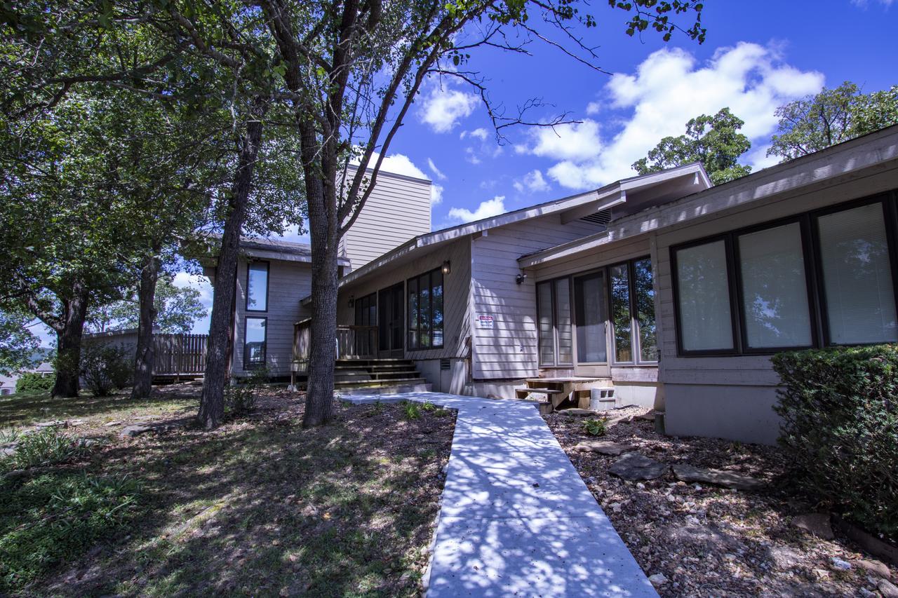 Woodlands Retreat Home - thumb 24