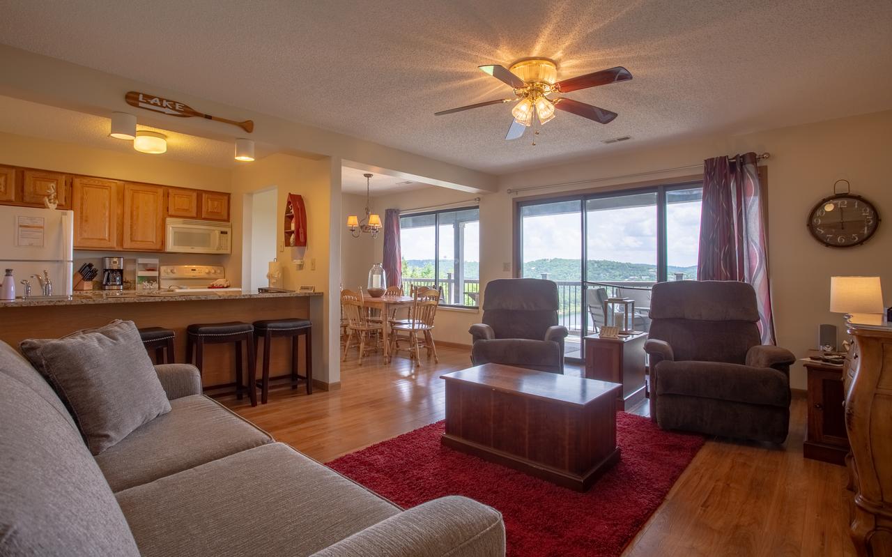 Lakeview Oasis Condo