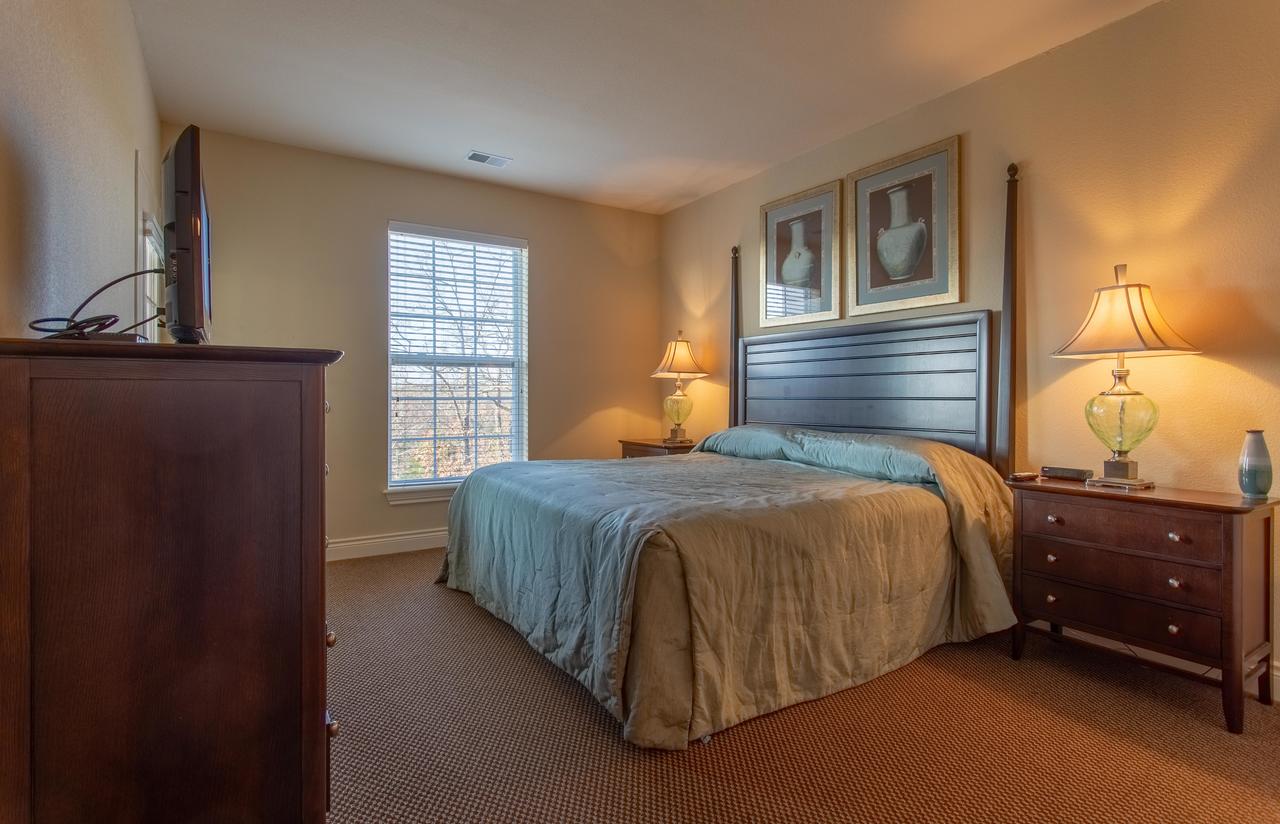 Great Gatsby Condo - thumb 19