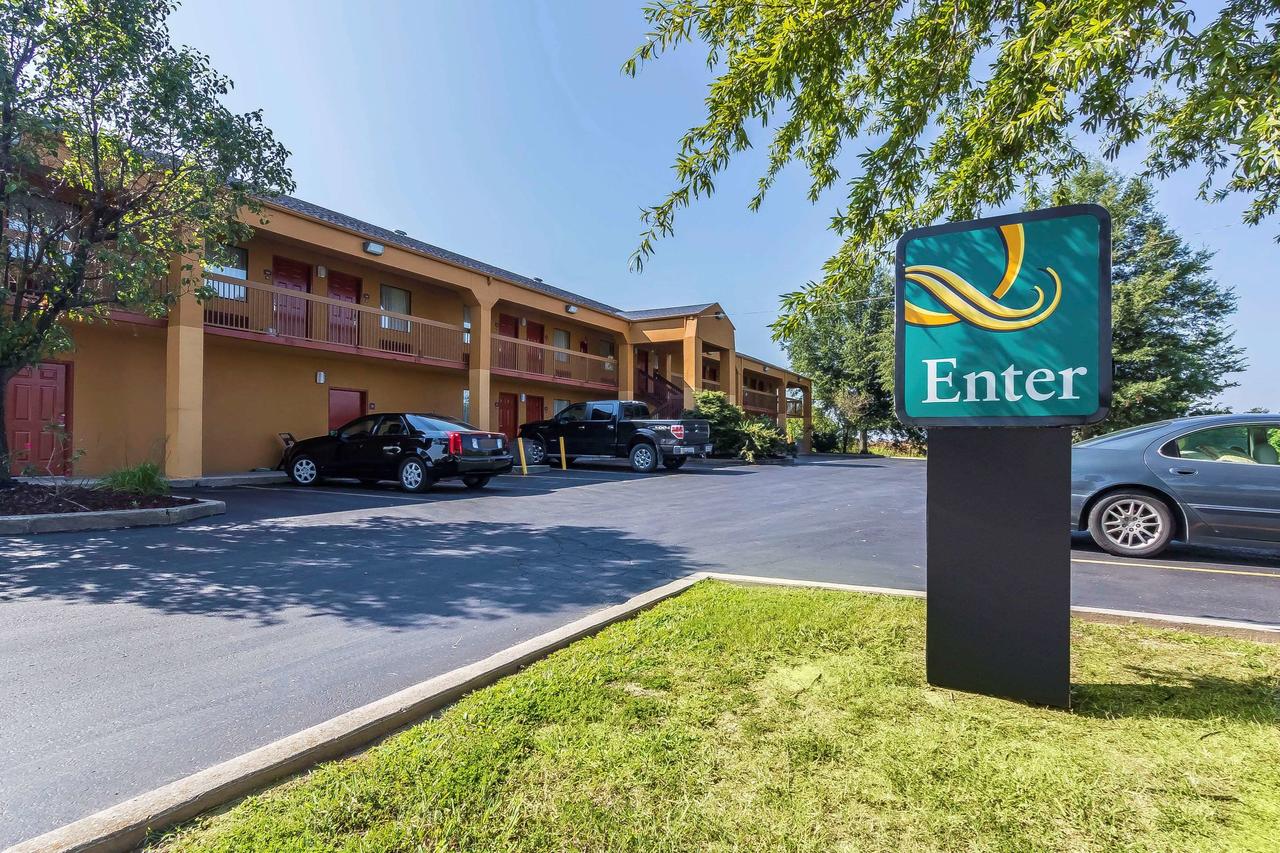 Quality Inn Charleston I-57 - thumb 0