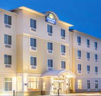 Days Inn  Suites by Wyndham Kearney - Accommodation Missouri