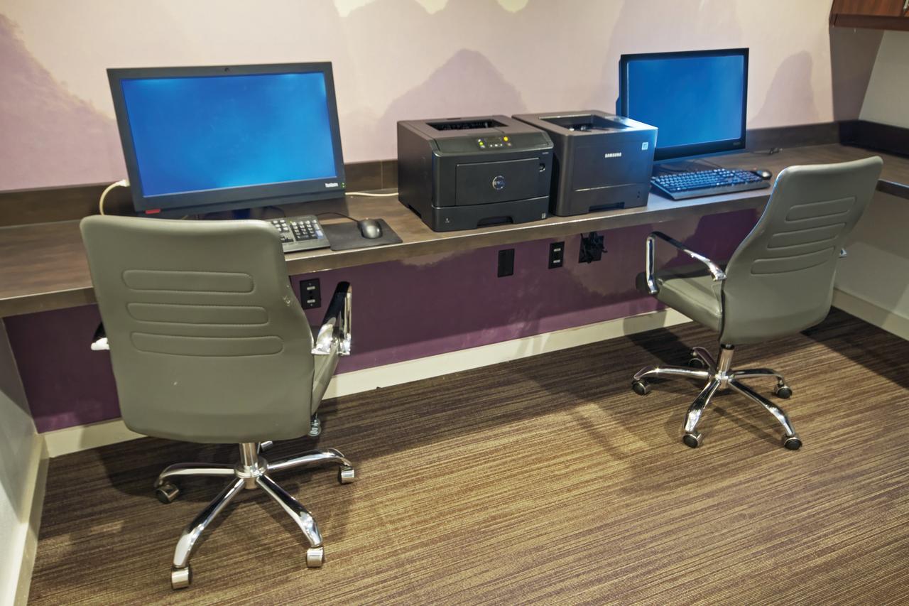 Desert Rose Resort - thumb 15