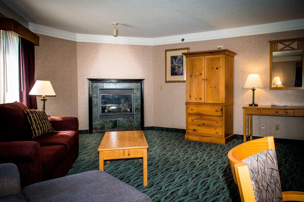 Best Western PLUS Executive Court Inn & Conference Center - thumb 10