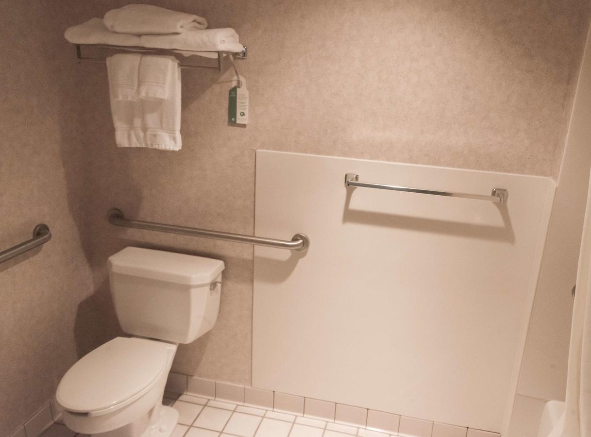 Best Western PLUS Executive Court Inn & Conference Center - thumb 7