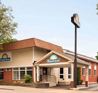 Days Inn by Wyndham Dover - Accommodation Missouri