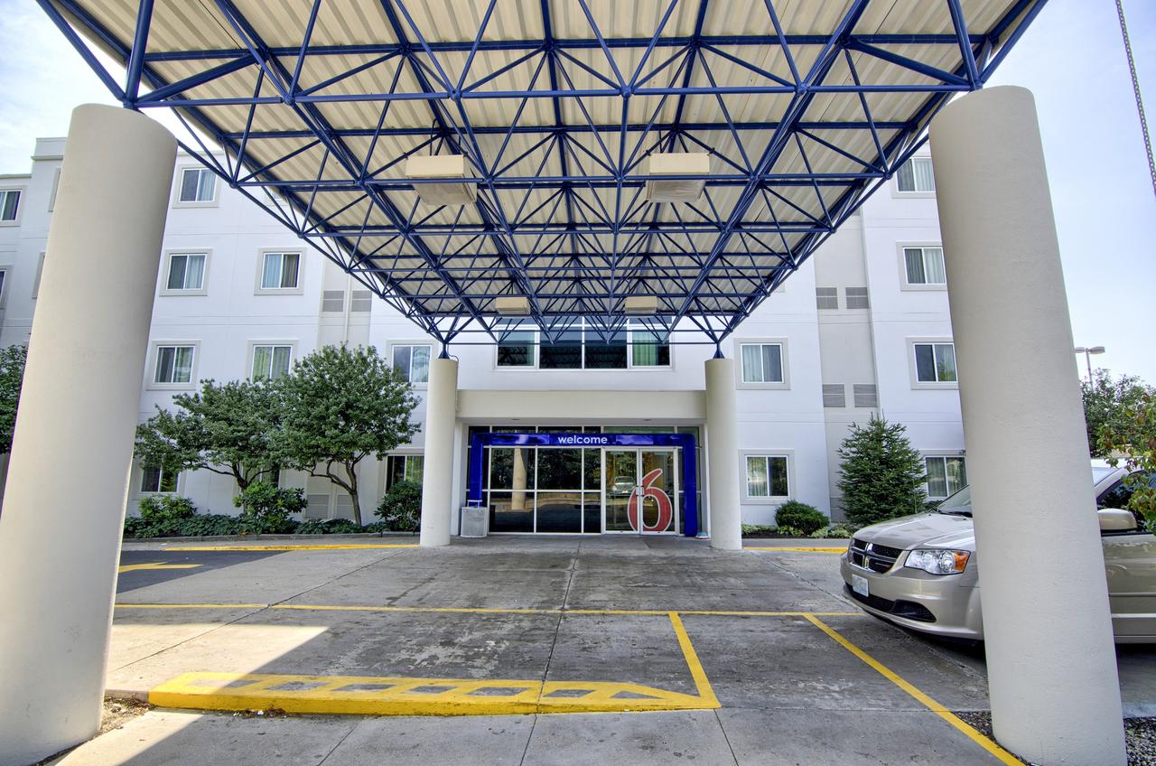 Motel 6 - Portsmouth - thumb 3