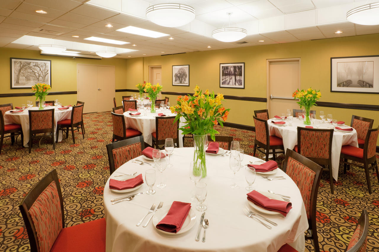 Holiday Inn Portsmouth - thumb 0