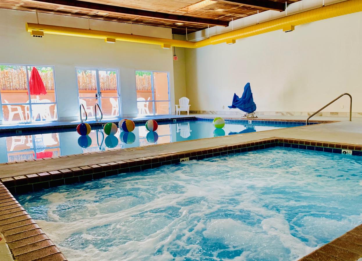 Taos Valley Lodge - thumb 0