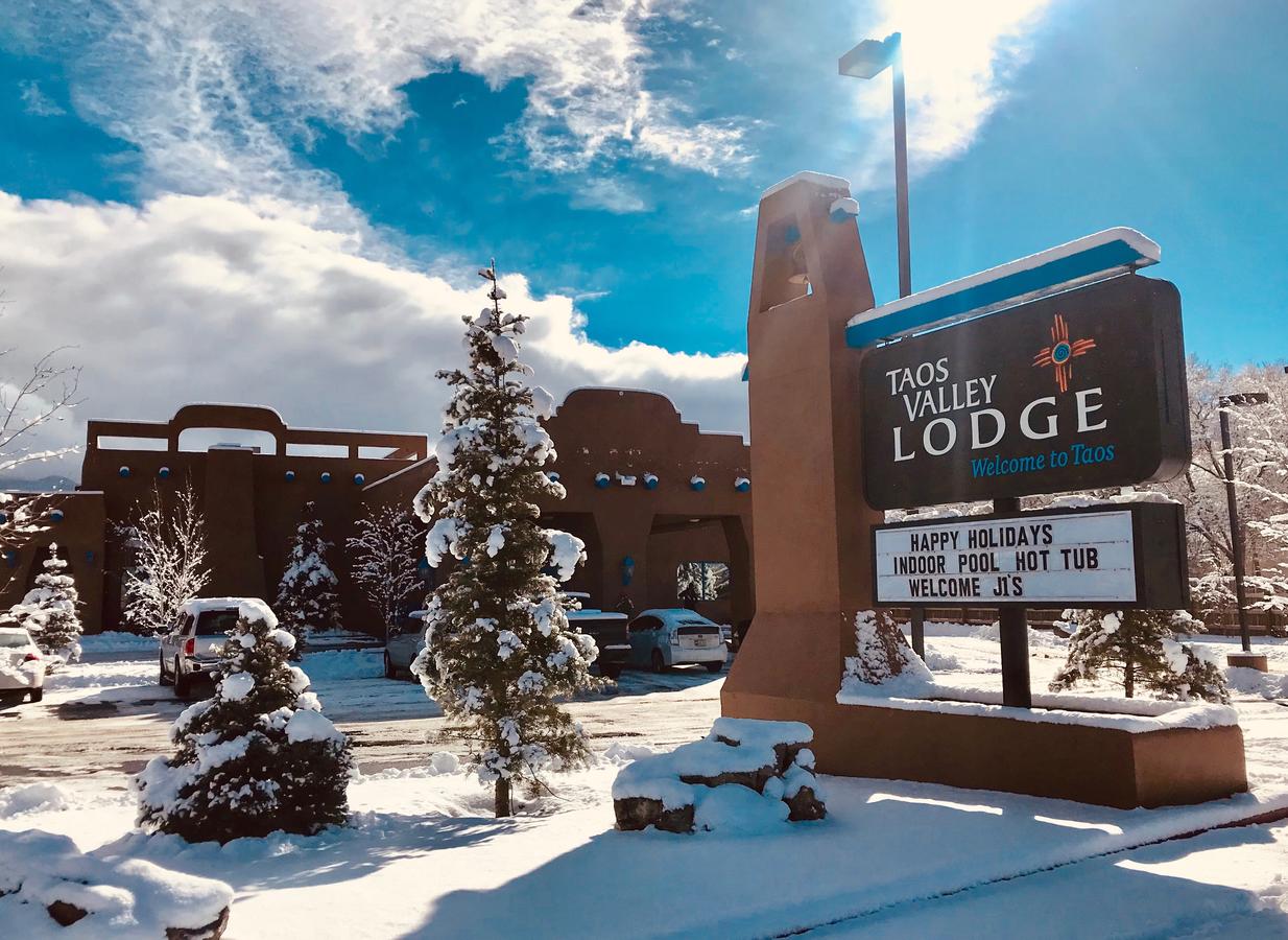Taos Valley Lodge - thumb 2