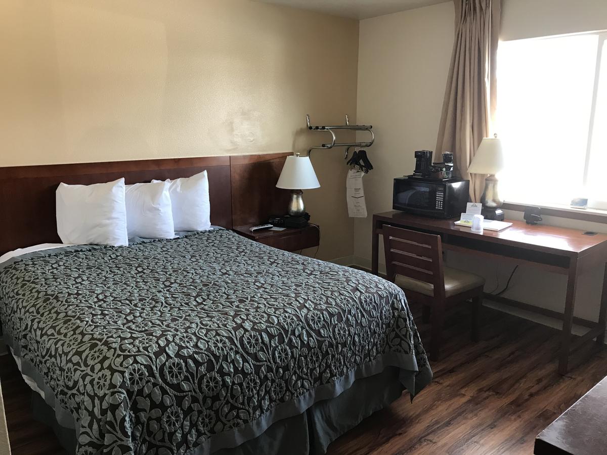 Days Inn By Wyndham Taos - thumb 6