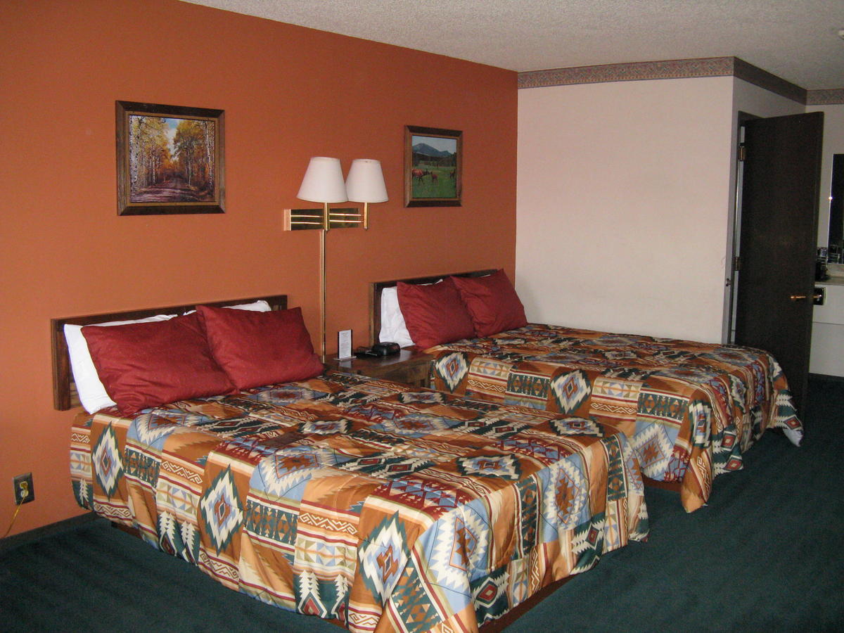 Branding Iron Motel - thumb 15