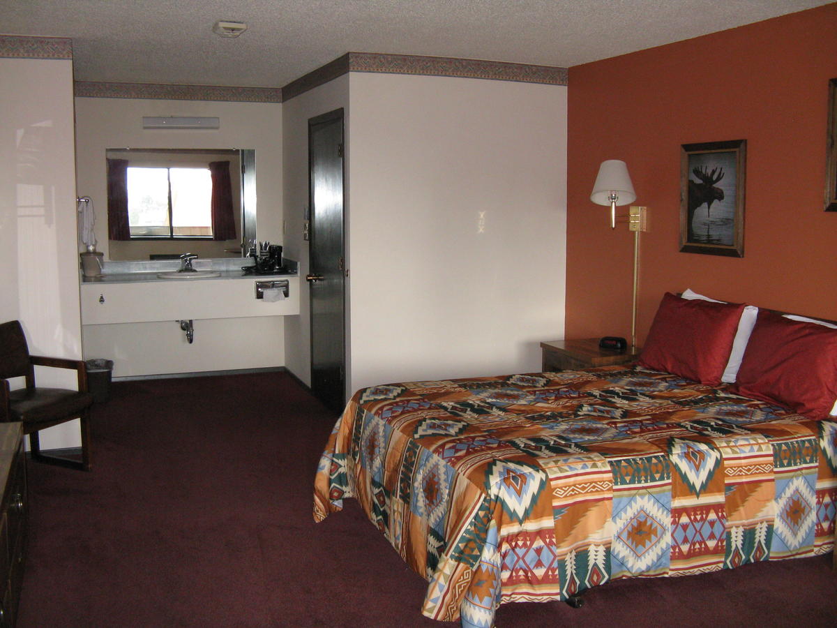 Branding Iron Motel - thumb 17