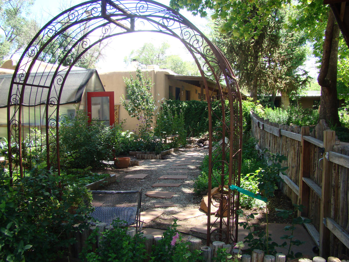 The Historic Taos Inn - thumb 8