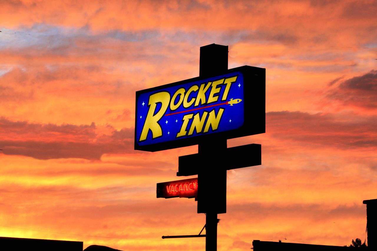 Rocket Inn - thumb 0