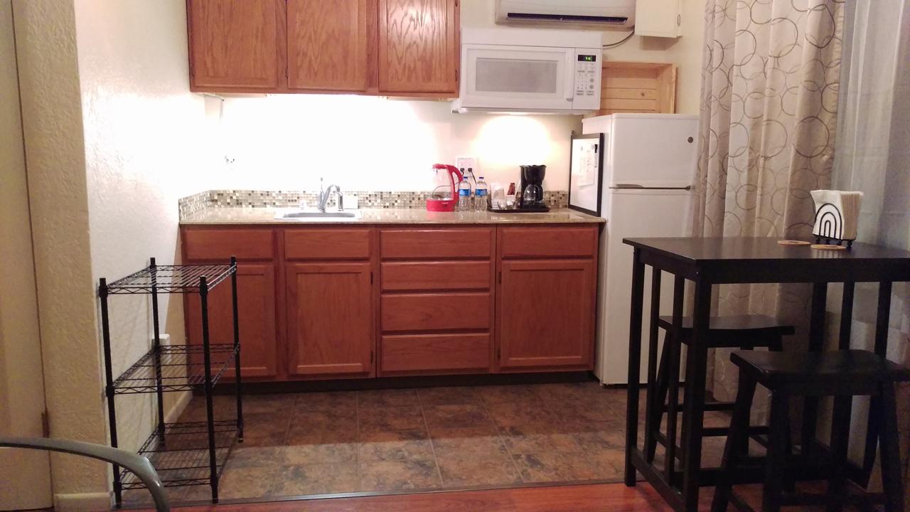 Rocket Inn - thumb 7