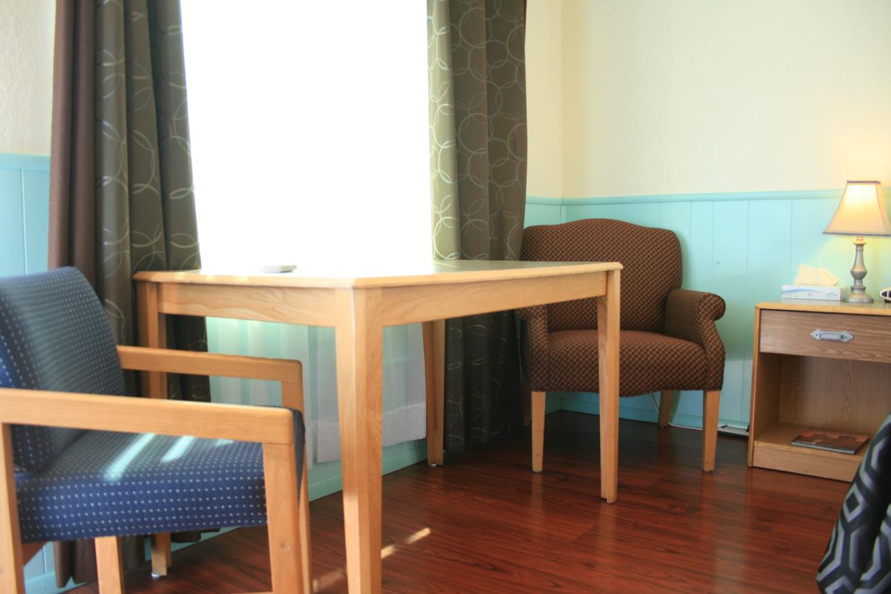 Rocket Inn - thumb 20