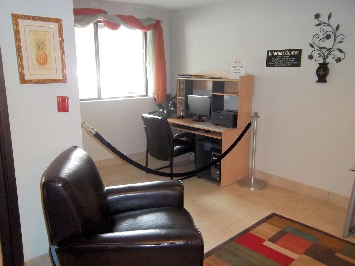 America's Best Value Inn New Paltz - thumb 31