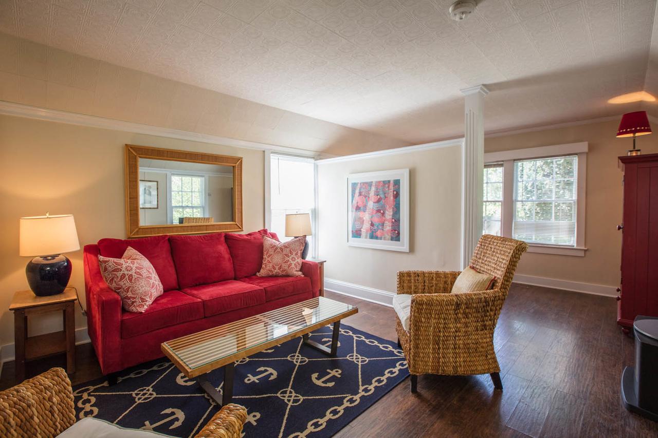 Gansett Green Manor - thumb 8