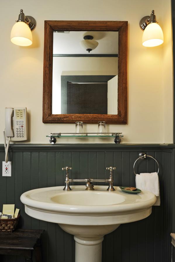 The Baker House 1650 - thumb 22