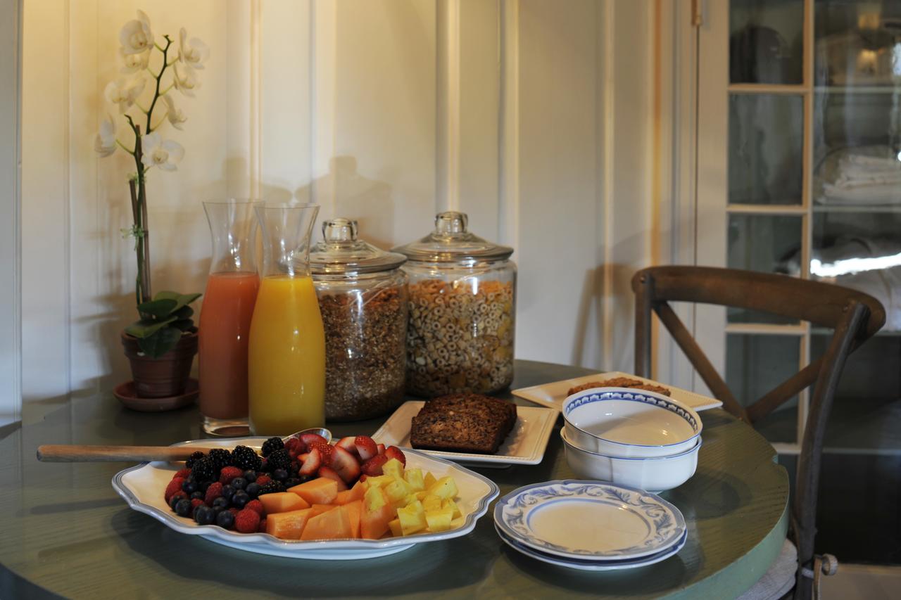 The Baker House 1650 - thumb 32