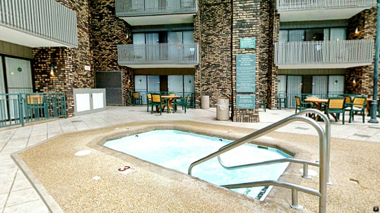 Ramkota Hotel Bismarck - thumb 13