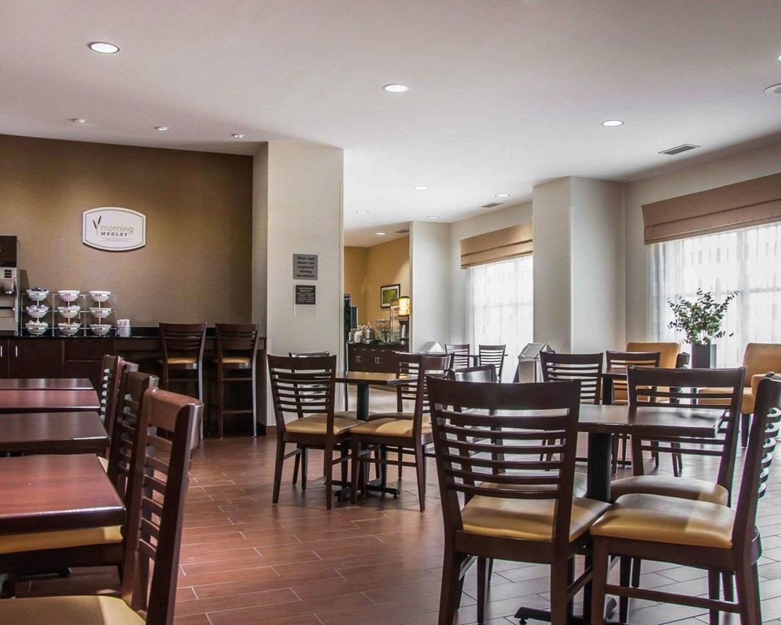 Sleep Inn & Suites I-94 - thumb 12