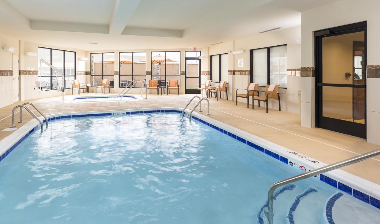 Courtyard By Marriott Bismarck North - thumb 1