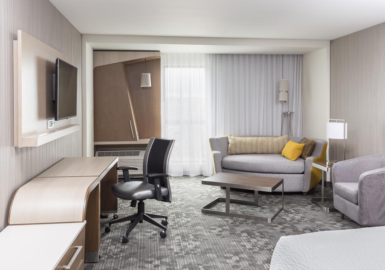 Courtyard By Marriott Bismarck North - thumb 2