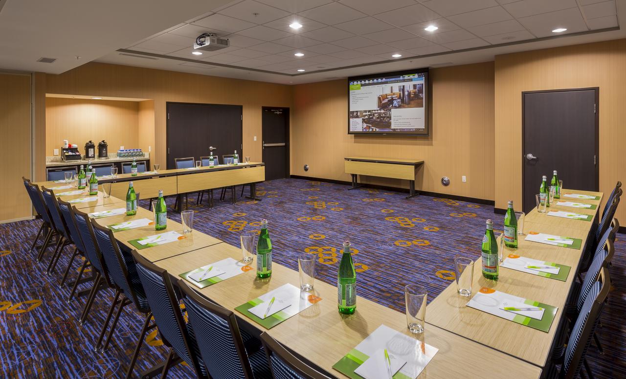 Courtyard By Marriott Bismarck North - thumb 17