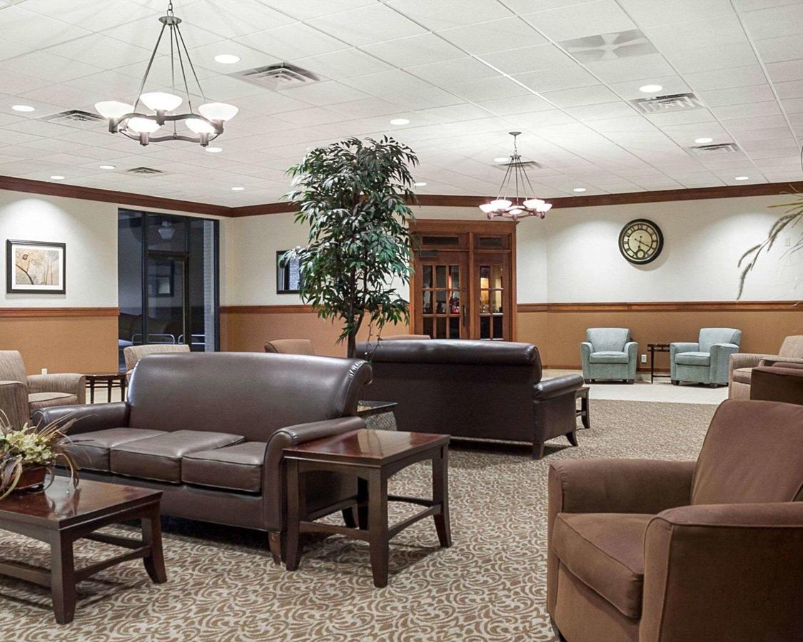Quality Inn & Suites Conference Center And Water Park - thumb 3